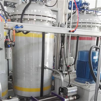 Internationale standaard materiële tank Automatische PU-gietmachine Lage druk polyurethaanschuimmachines